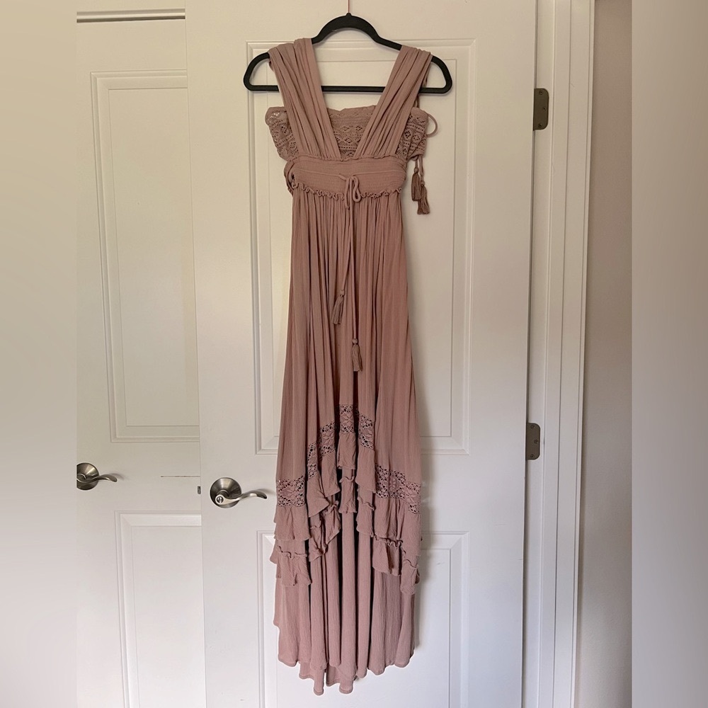 Santa Maria Maxi Dress by Free People, size small, color Timberwolf (mauve)